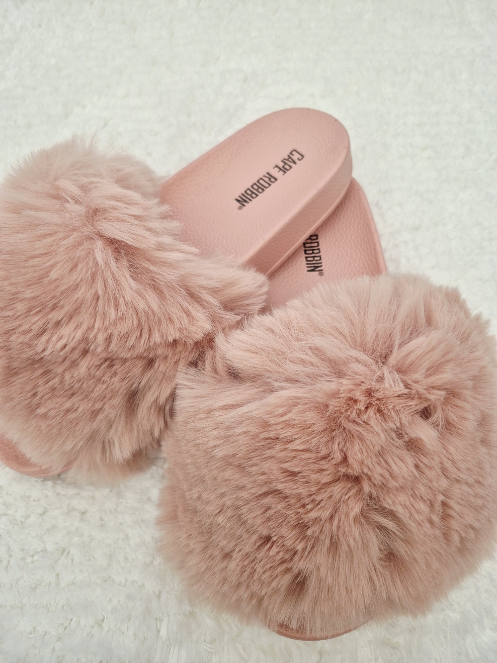 Cape Ribbon Pink Faux Fur Slide Sandals